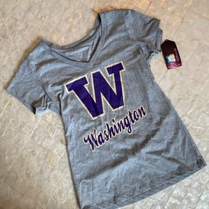 University of Washington women’s V neck t-shirt